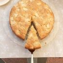 Omas Apfelkuchen (Grandma's Apple Cake)